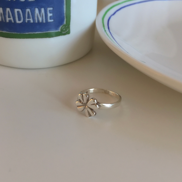 [moat] Clover Ring (silver925)