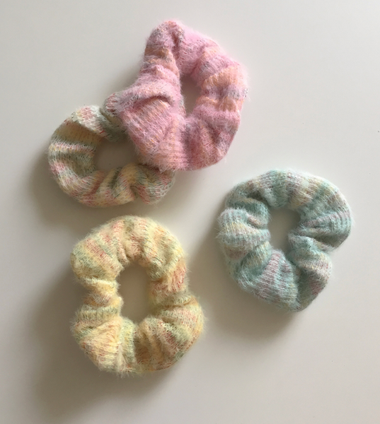 [moat] Candy Knit Scrunchy (2Type)