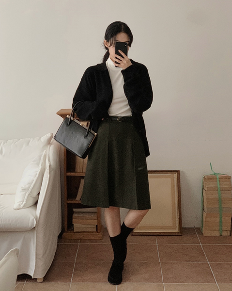 [SLOWAND] # SLOWMADE Solid Fit Classic Pintuck Midi Skirt