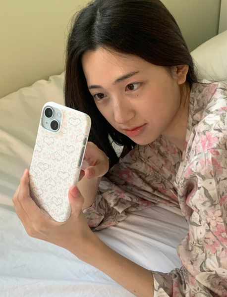 [muse mood] Baby Heart Flower Phone Case