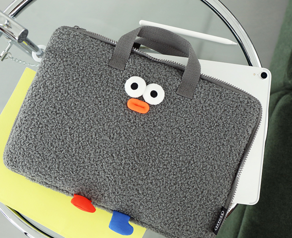 [Brunch Brother] Pompom Boucle Laptop Case 13"