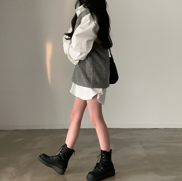 [CREAM CHEESE] School V-neck Oversized Fit Vest Dress