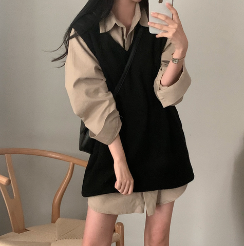 [CREAM CHEESE] School V-neck Oversized Fit Vest Dress