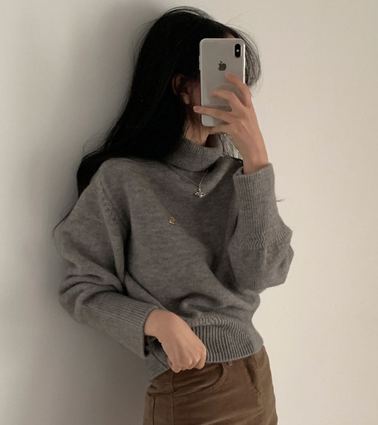 [CREAM CHEESE] Soft Turtleneck Knitwear