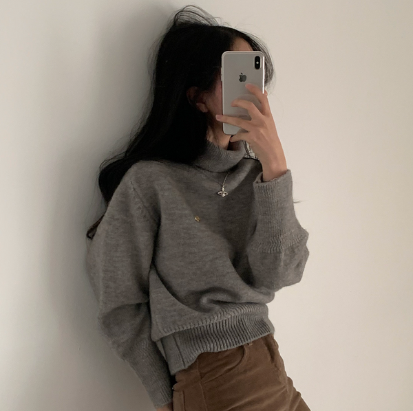 [CREAM CHEESE] Soft Turtleneck Knitwear