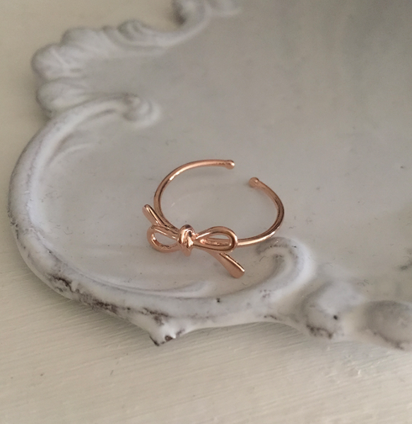 [moat] Line Ribbon Ring (silver925)