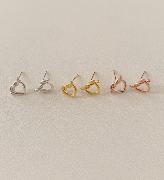 [SOYE PI-NE] (silver925) Bell Heart Twisted Earrings