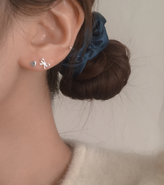 [moat] Ribbon Earring Collection (silver925)