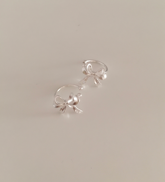 [moat] Point Ribbon Earcuff (silver925)