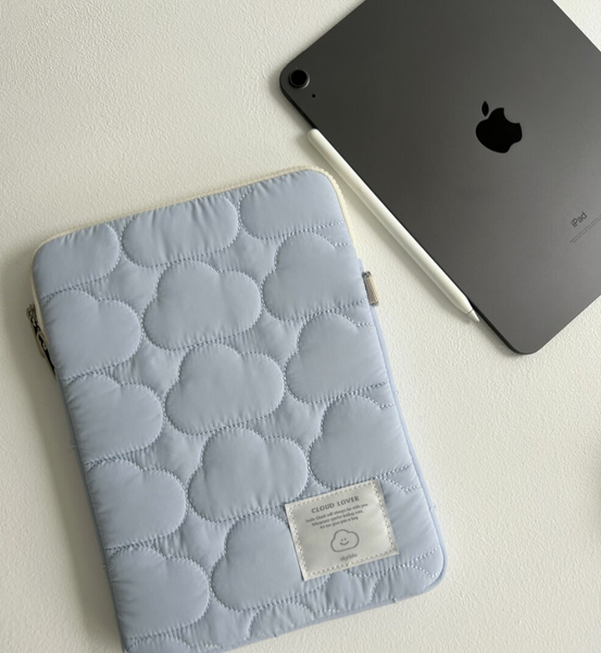 [skyfolio] Cloud Quilting iPad/Notebook Pouch