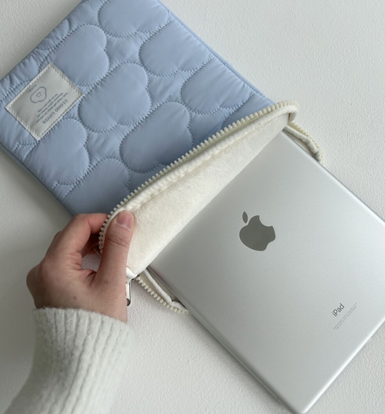 [skyfolio] Cloud Quilting iPad/Notebook Pouch