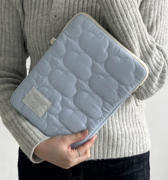 [skyfolio] Cloud Quilting iPad/Notebook Pouch