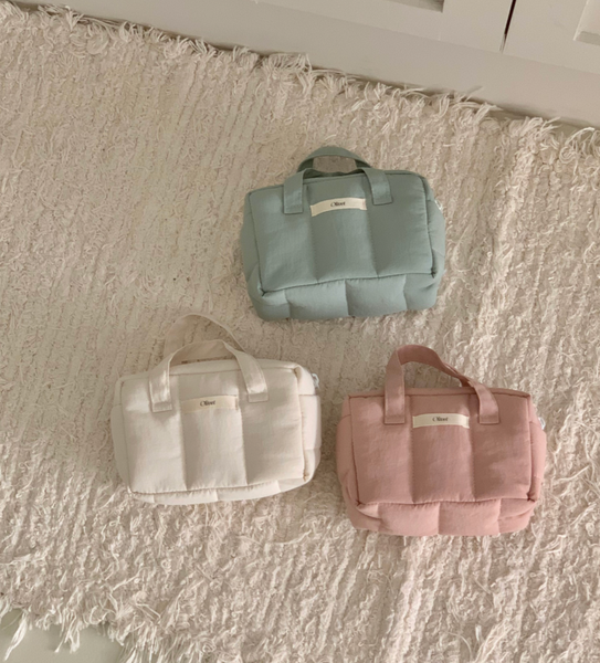 [OLIVET] Padded Pouch (PRE-ORDER)