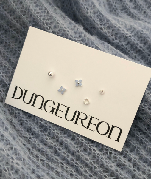 [DUNGEUREON] Flower Earrings Set