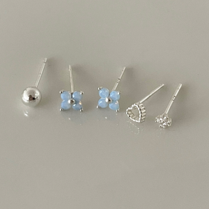 [DUNGEUREON] Flower Earrings Set