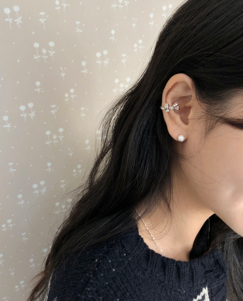 [DUNGEUREON] Lette Ribbon Ear Cuff