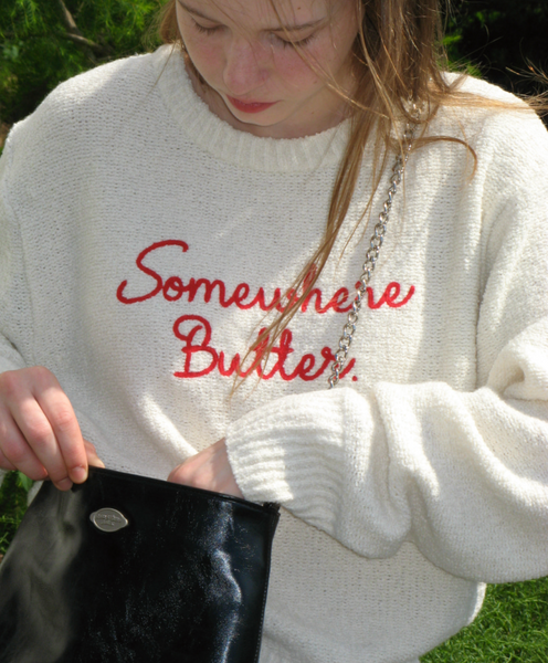 [SOMEWHERE BUTTER.] Letter Wool Knit (Cream)