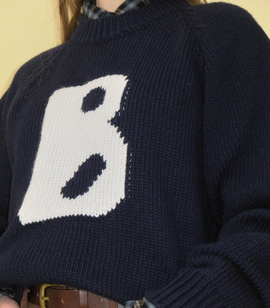 [SOMEWHERE BUTTER.] B Logo Cashmere Knit (Navy)