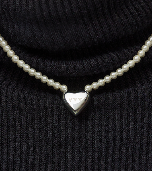 [VVV] Heart Logo Pendant Pearl Necklace
