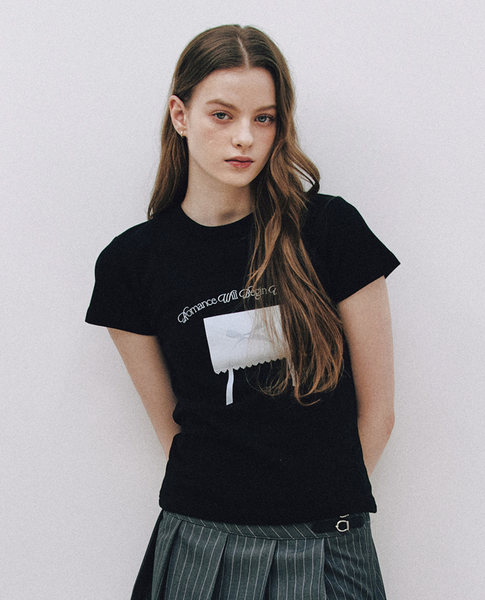 [Letter from Moon] Ribbon Letter Slim T-Shirts (Black)