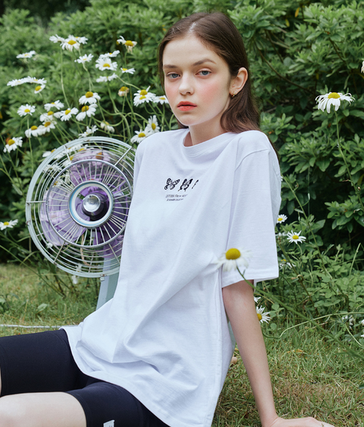 [Letter from Moon] Triple Butterfly Crop Short Sleeve T-shirts (White)