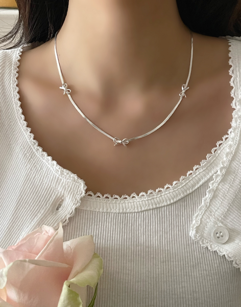 [ATTHEROOM] Silver925 Alice Ribbon Necklace