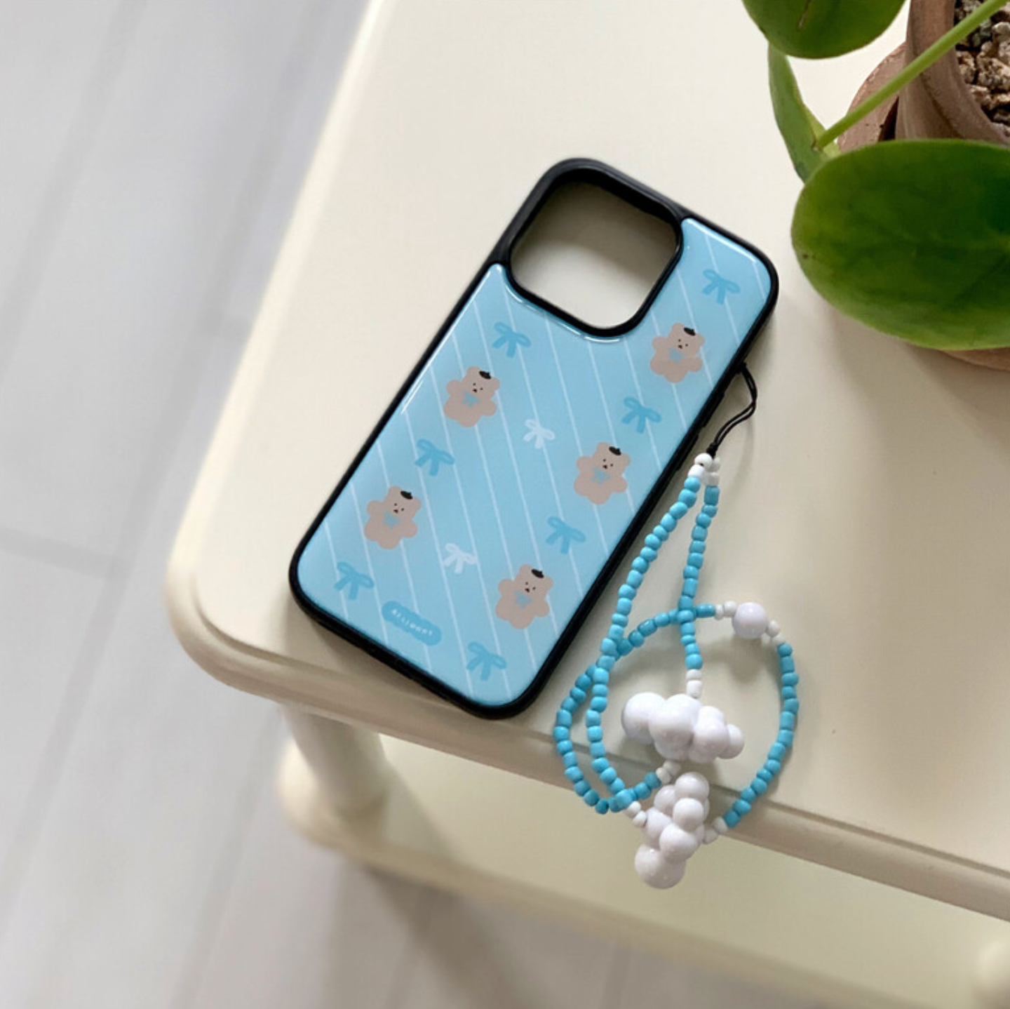 [chanibear] Ribbon Bear Phone Case