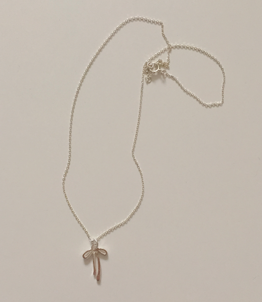 [moat] Elle Ribbon Necklace (silver925)