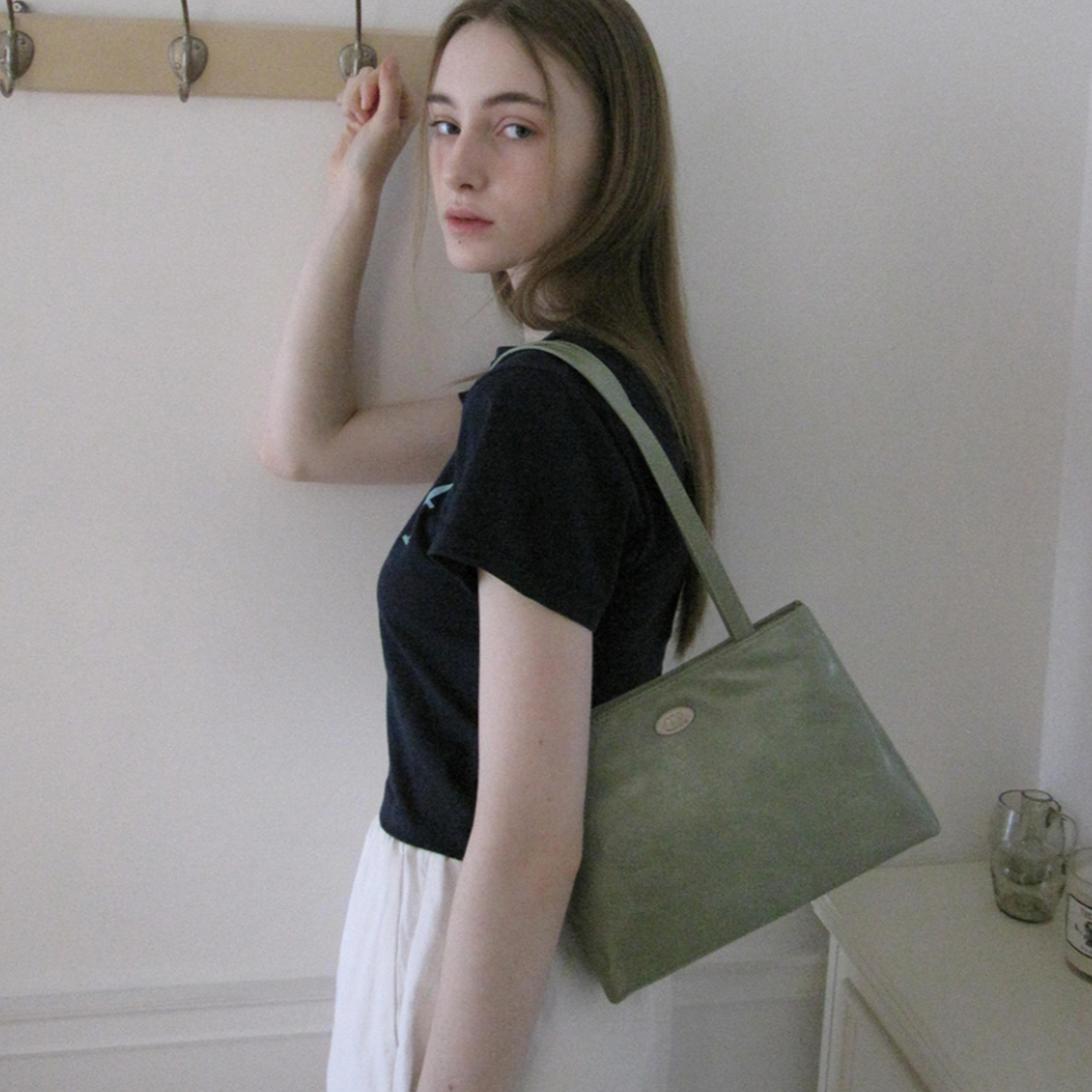 DUMARO] Dion Shoulder Bag / Mint – Ohue