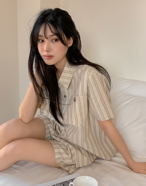 [Juuneedu] Olive Stripe Short Sleeve Pyjama Set