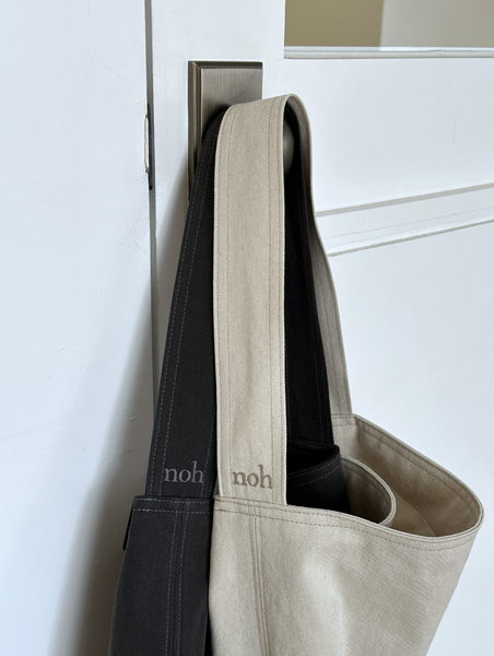 [noh] Basic bag Charcoal (S size)