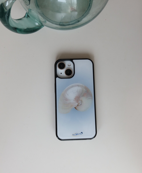 [neblinoso] White Shell Glass Epoxy Phone Case