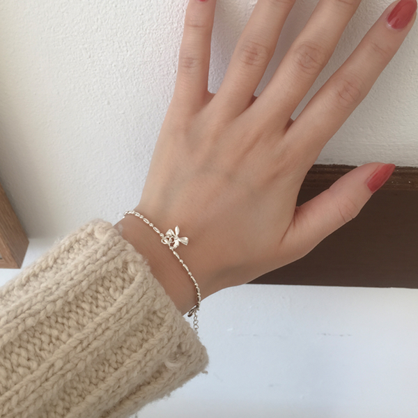 [moat] Sweet Ribbon Bracelet (silver925)