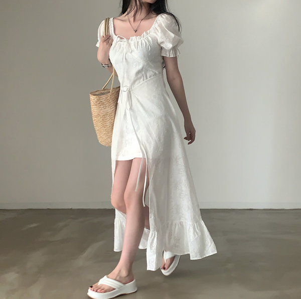 [CREAM CHEESE] Flower Unbalanced Short-sleeved Long Dress