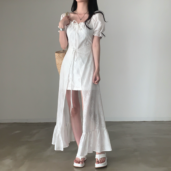 [CREAM CHEESE] Flower Unbalanced Short-sleeved Long Dress