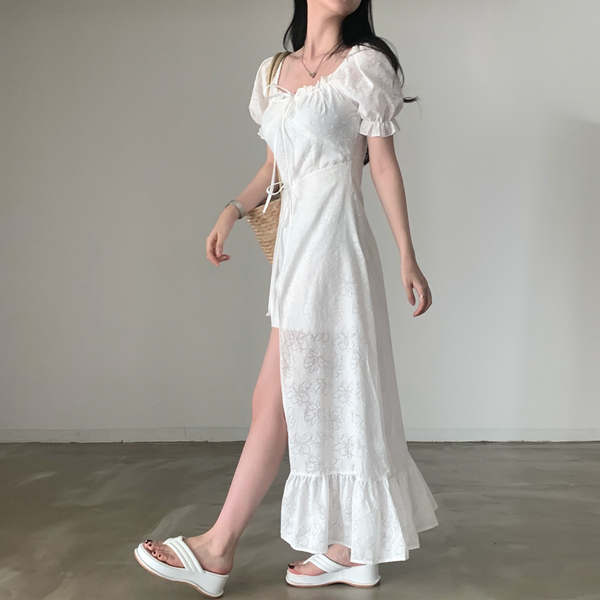 [CREAM CHEESE] Flower Unbalanced Short-sleeved Long Dress