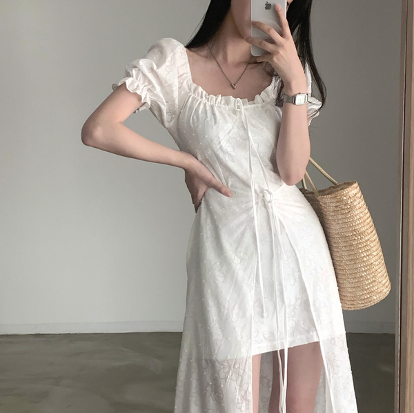 [CREAM CHEESE] Flower Unbalanced Short-sleeved Long Dress