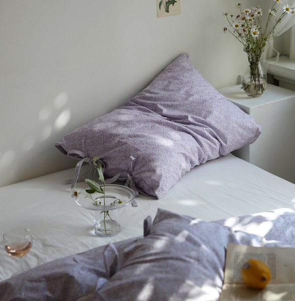 [MAISON DE ROOM ROOM] Emily Lavender Flower Pillow Cover