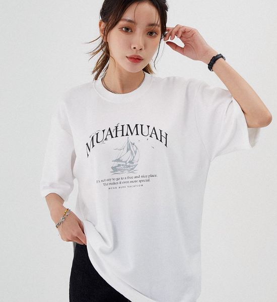 [muahmuah] Summer Boat Graphic Short-sleeved T-shirt