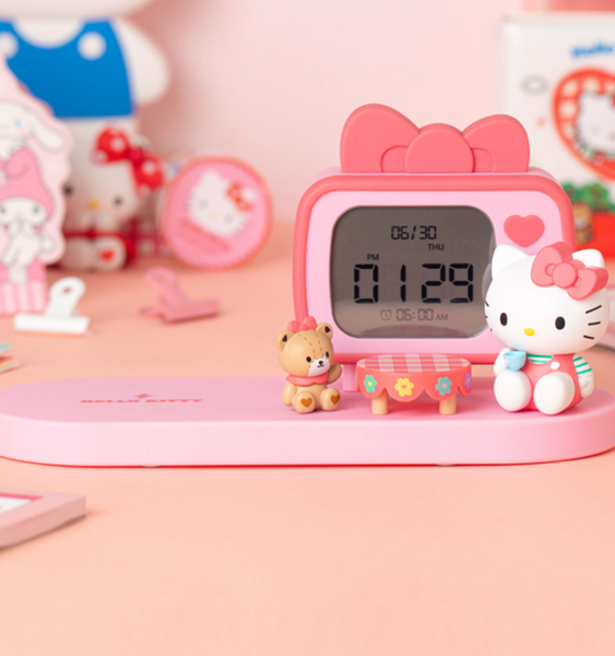 [SANRIO] Hello Kitty Wireless Charging Clock