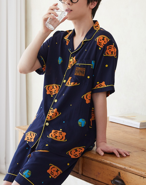 [SPAO x MUZIK TIGER] Fatty Pajamas (NAVY)