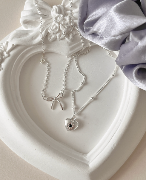 [aube n berry] 925Silver Eyelet Simple Ribbon Layered Silver Necklace