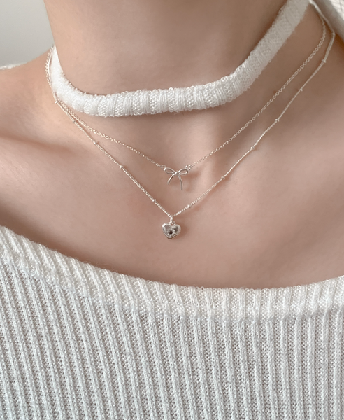 [aube n berry] 925Silver Eyelet Simple Ribbon Layered Silver Necklace
