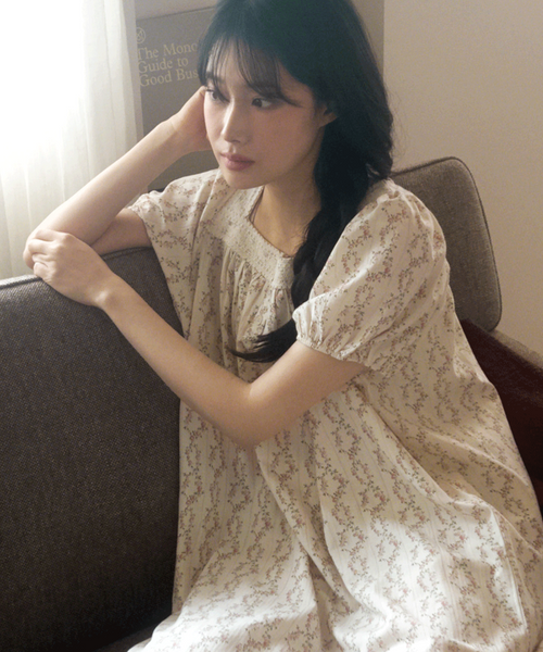 [Juuneedu] Cosette Flower Short Sleeve Pyjama Set
