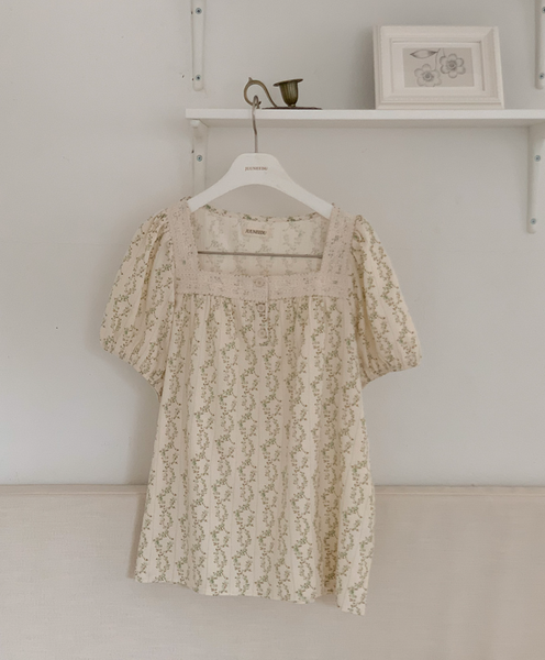 [Juuneedu] Cosette Flower Short Sleeve Pyjama Set