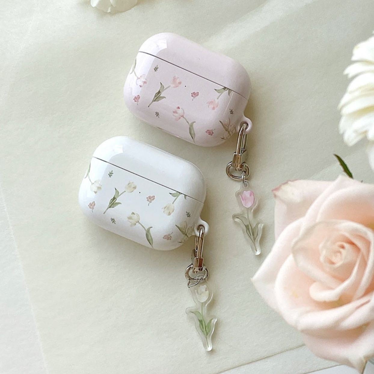 [Romantic Mood] Chiffon Tulip Airpods Case