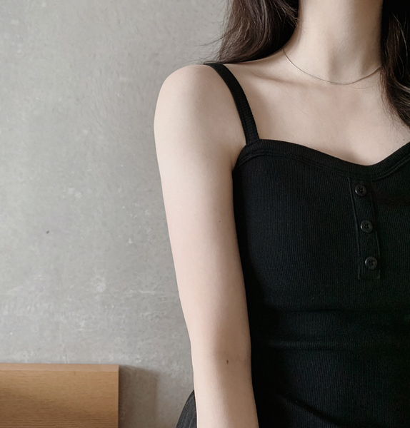 [SLOWAND] # SLOWMADE Button Cap Sleeveless