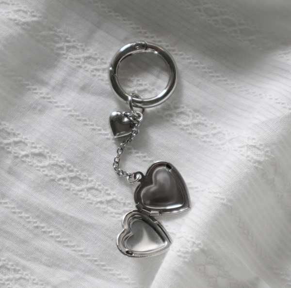 [hioo.kr] Loving Memory Locket Keyring