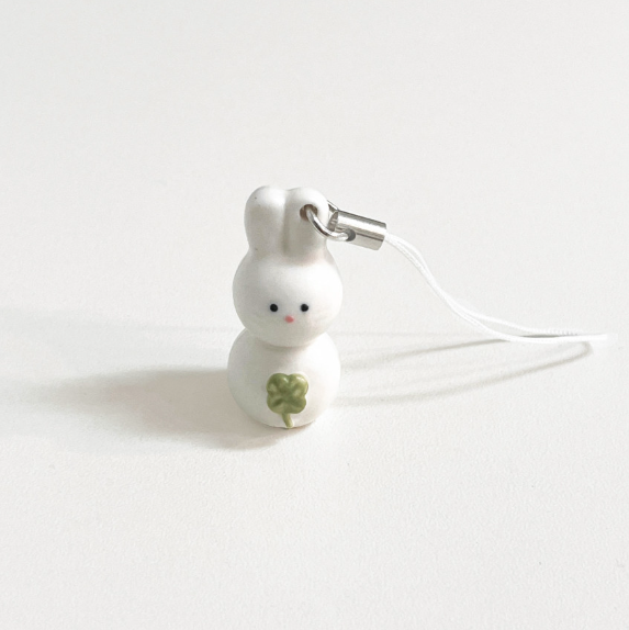 [flo.d studio] Lucky Bunny Keyring