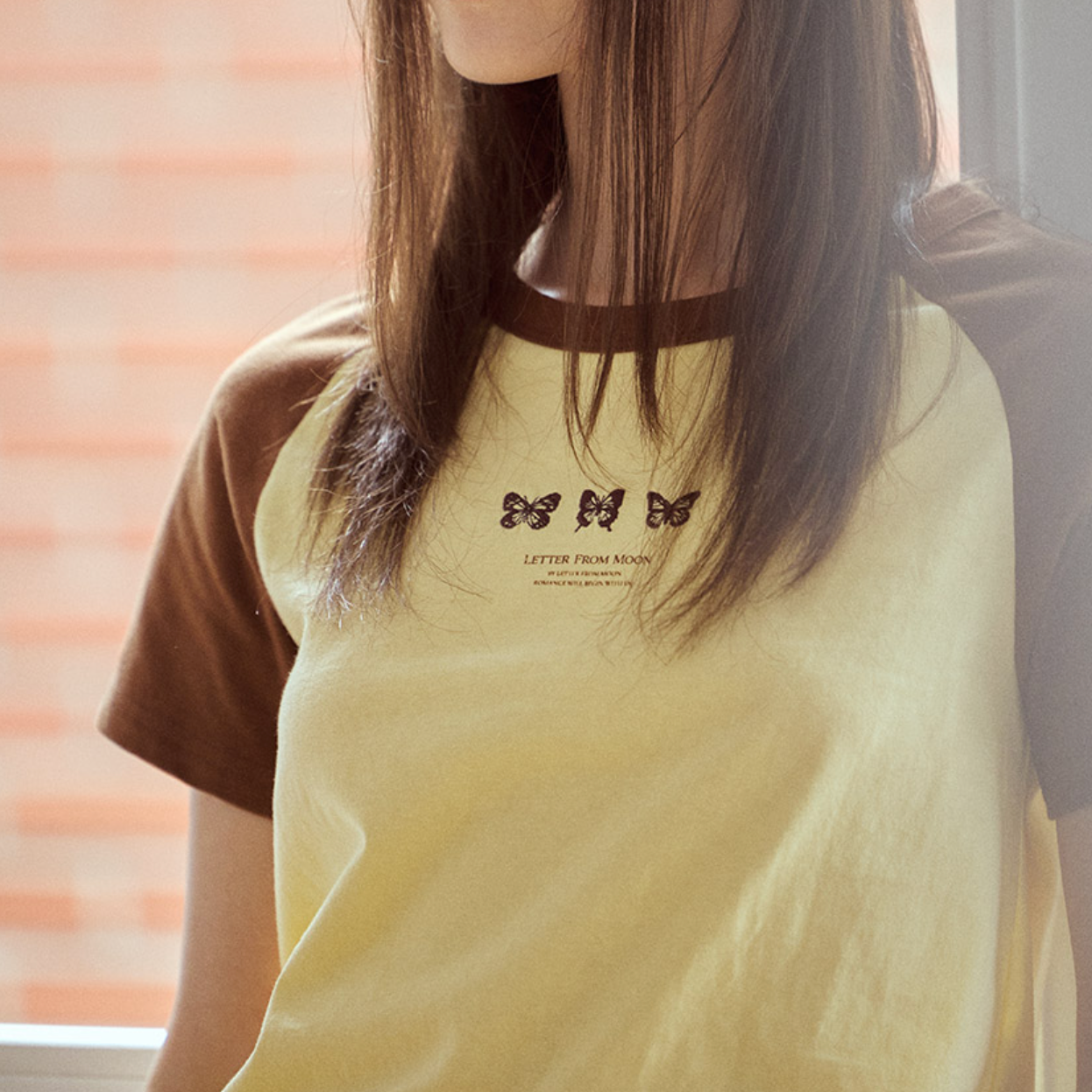 [Letter from Moon] Triple Butterfly Embroidery Raglan Crop T-Shirt (Lemon)